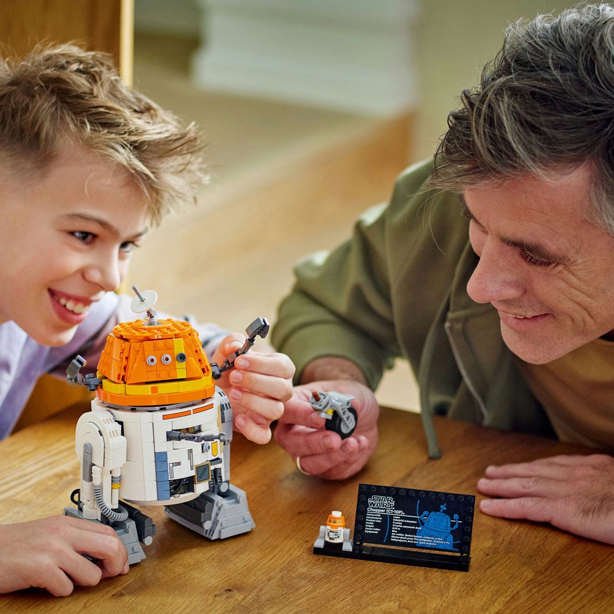 LEGO STAR WARS DROID ASTROMECH CHOPPER C1-10P 75416 - Imagine 3 [ps:40241fd1-962e-484c-b573-19ba348d7f45]