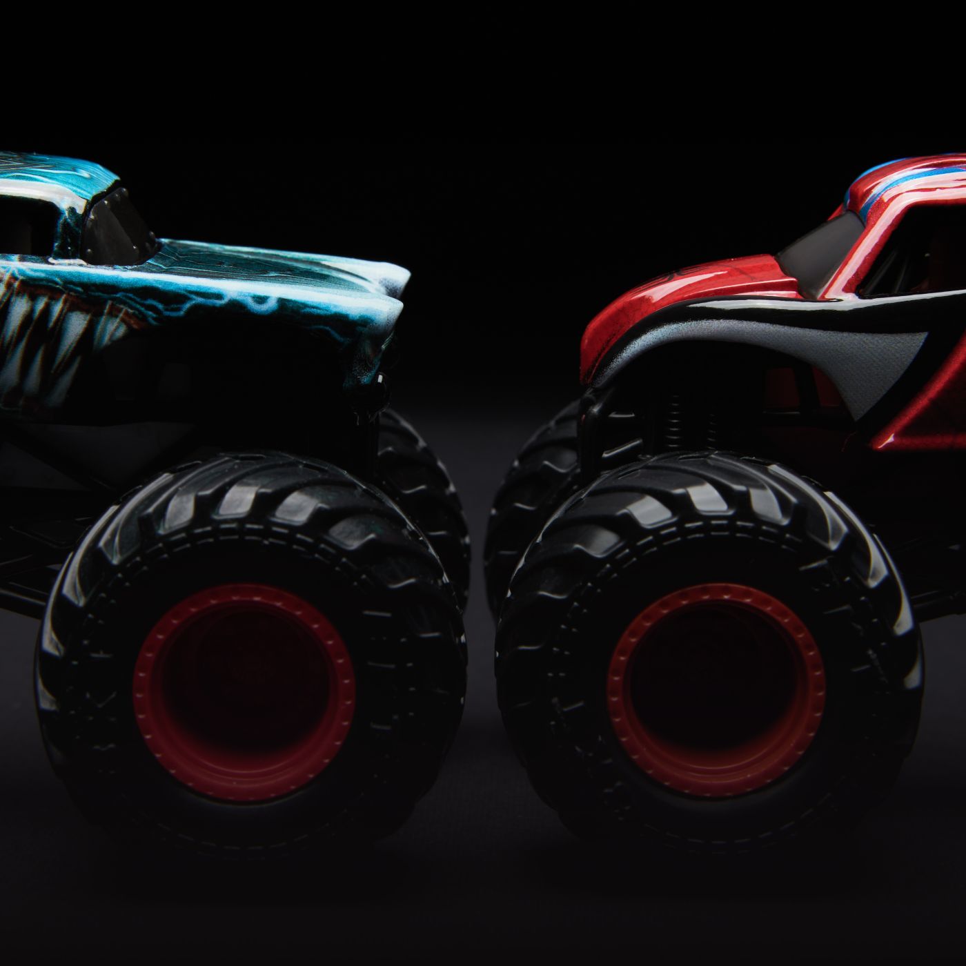 MONSTER JAM SET 2 MASINUTE METALICE VENOM VS THE AMAZING - Imagine 6