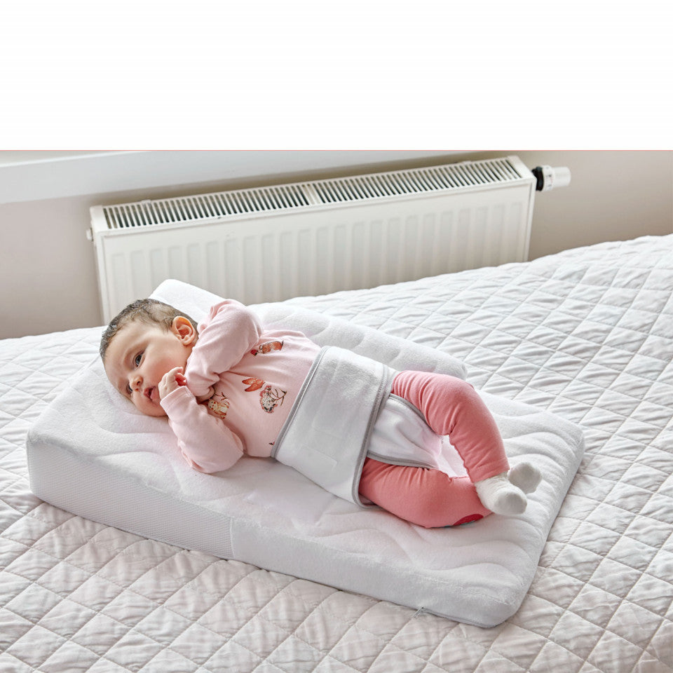 Salteluta pozitionator pentru bebelusi BabyJem Reflux - Alb [ps:b04e72d0-8805-4d67-bce7-0b9fac7ea182]