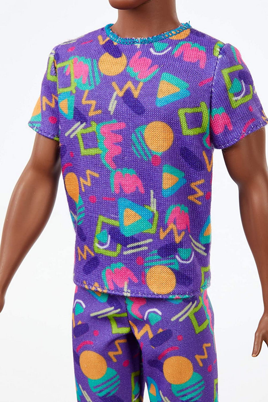 PAPUSA BAIAT FASHIONISTAS CU CAMASA SI PAPION Mattel - Tinuta lejera multicolora (6) [ps:9e5acfd8-0eb2-47ad-93d8-98edb1fbfb92]