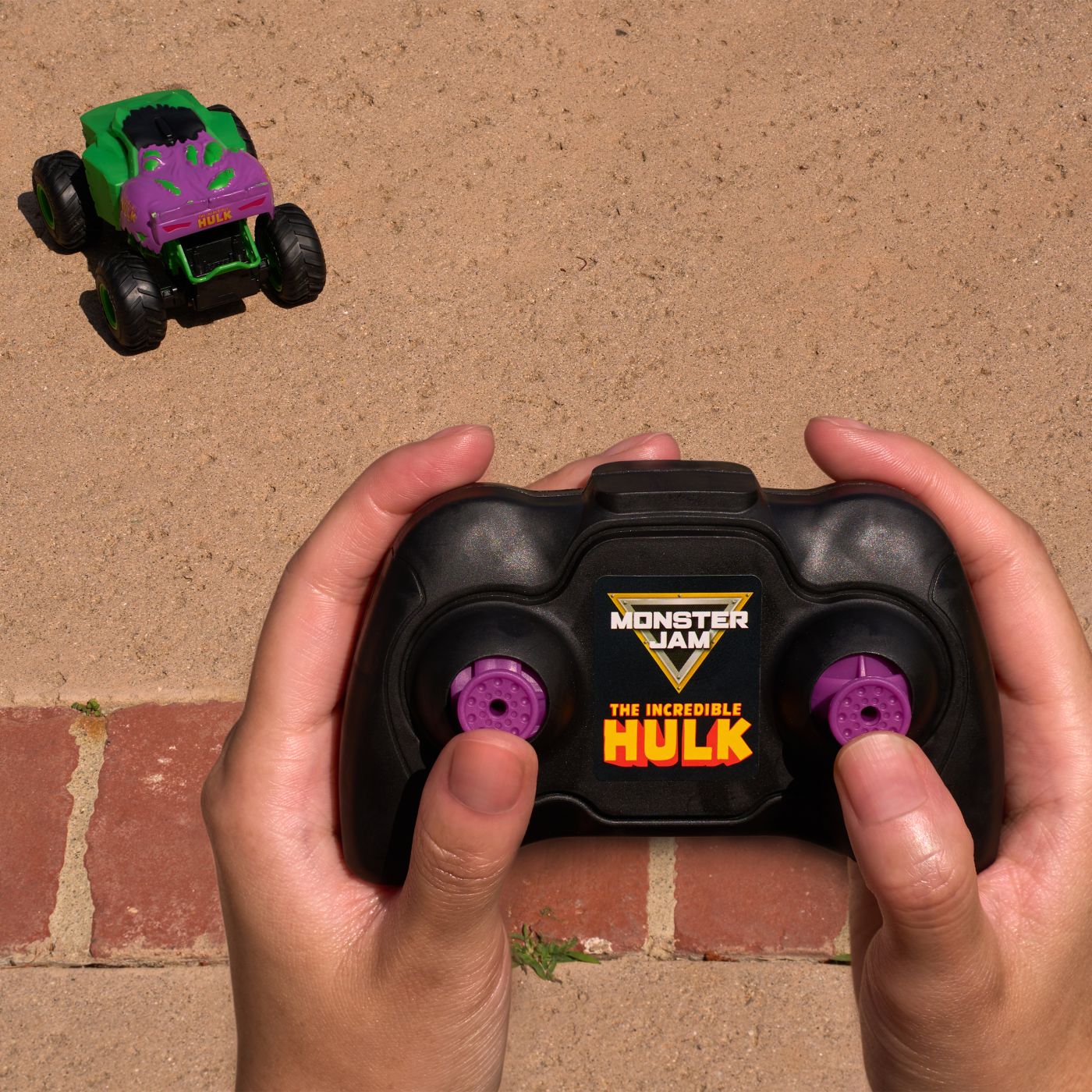 Camion RC Monster Jam Marvel Hulk - Spin Master - Default Title (6) [ps:0f91b5c6-041e-446c-9f24-268e52bb5912]