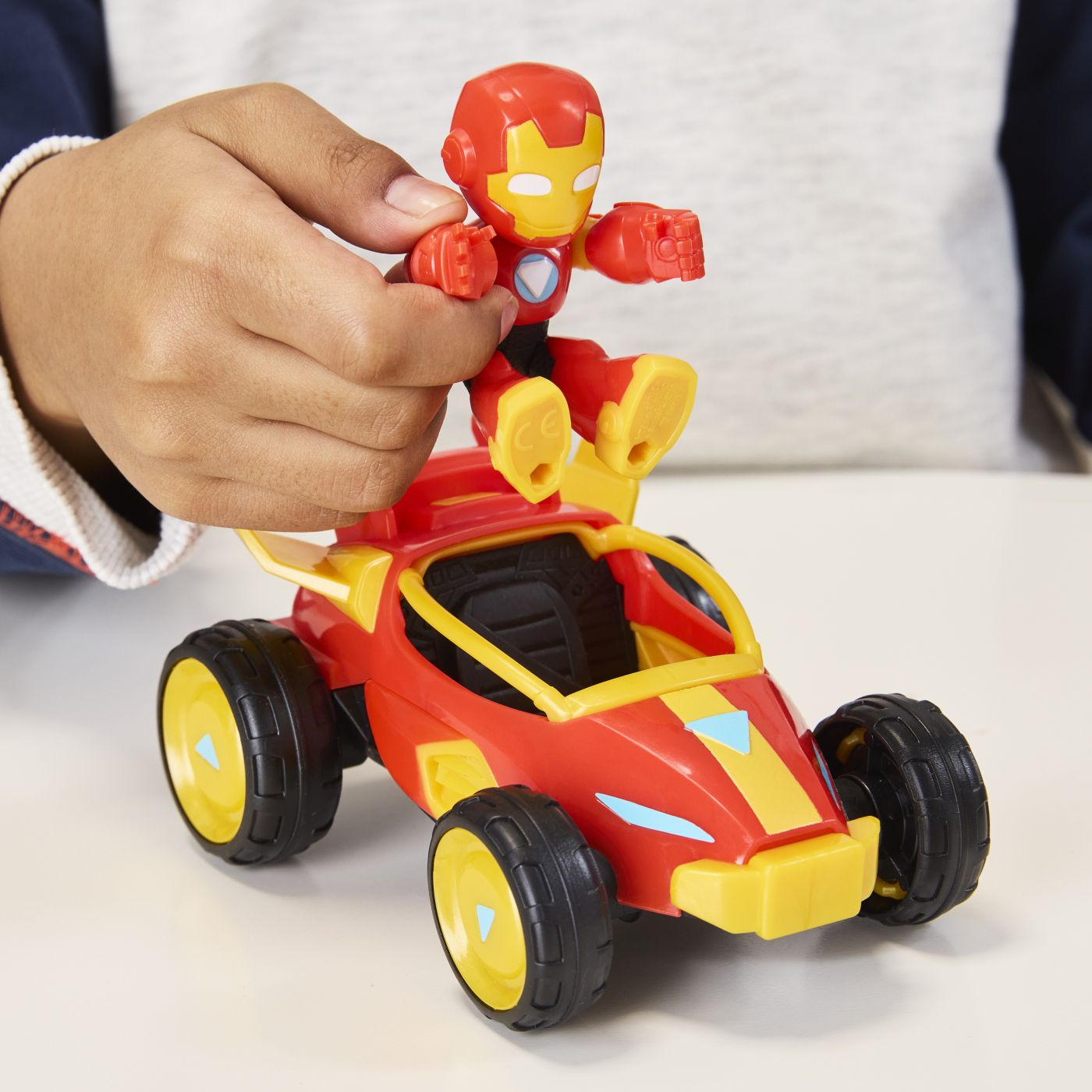 MARVEL IRON MAN SI PRIETENII SAI UIMITORI SET VEHICUL SI - Imagine 7