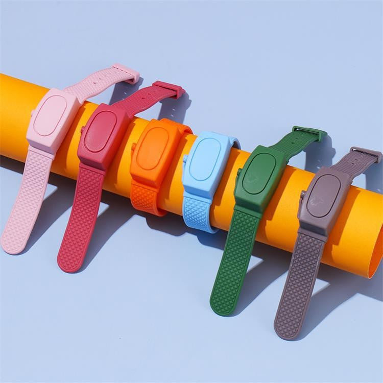 Bratara Dispenser pentru dezinfectant maini cu recipient - Imagine 7