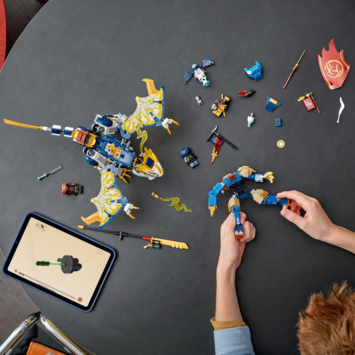 LEGO NINJAGO ROBOTUL CALARET DE DRAGON A LUI ROGUE 71843 - Imagine 5 [ps:34aea5ee-47e4-4b1d-8f46-6c653a958304]