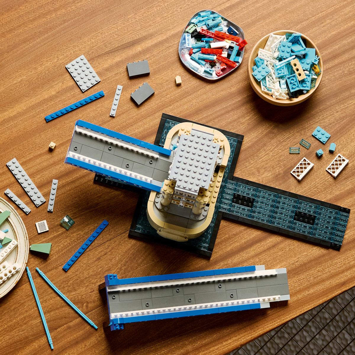 LEGO Architecture Podul Turnului 21067 - Set de Construcție - Default Title (7) [ps:c5de6de5-e735-4ad8-8bc4-501e88279d1b]