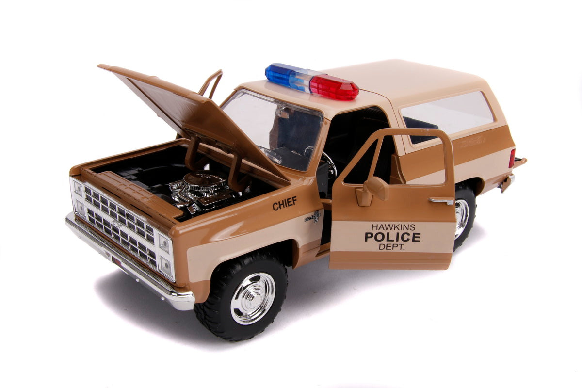 MACHETA METALICA 1980 CHEVY POLICE K5 SCARA 1 LA 24 Simba - Imagine 2 [ps:9cab5276-9199-4aad-b95b-0e0248c6aced]