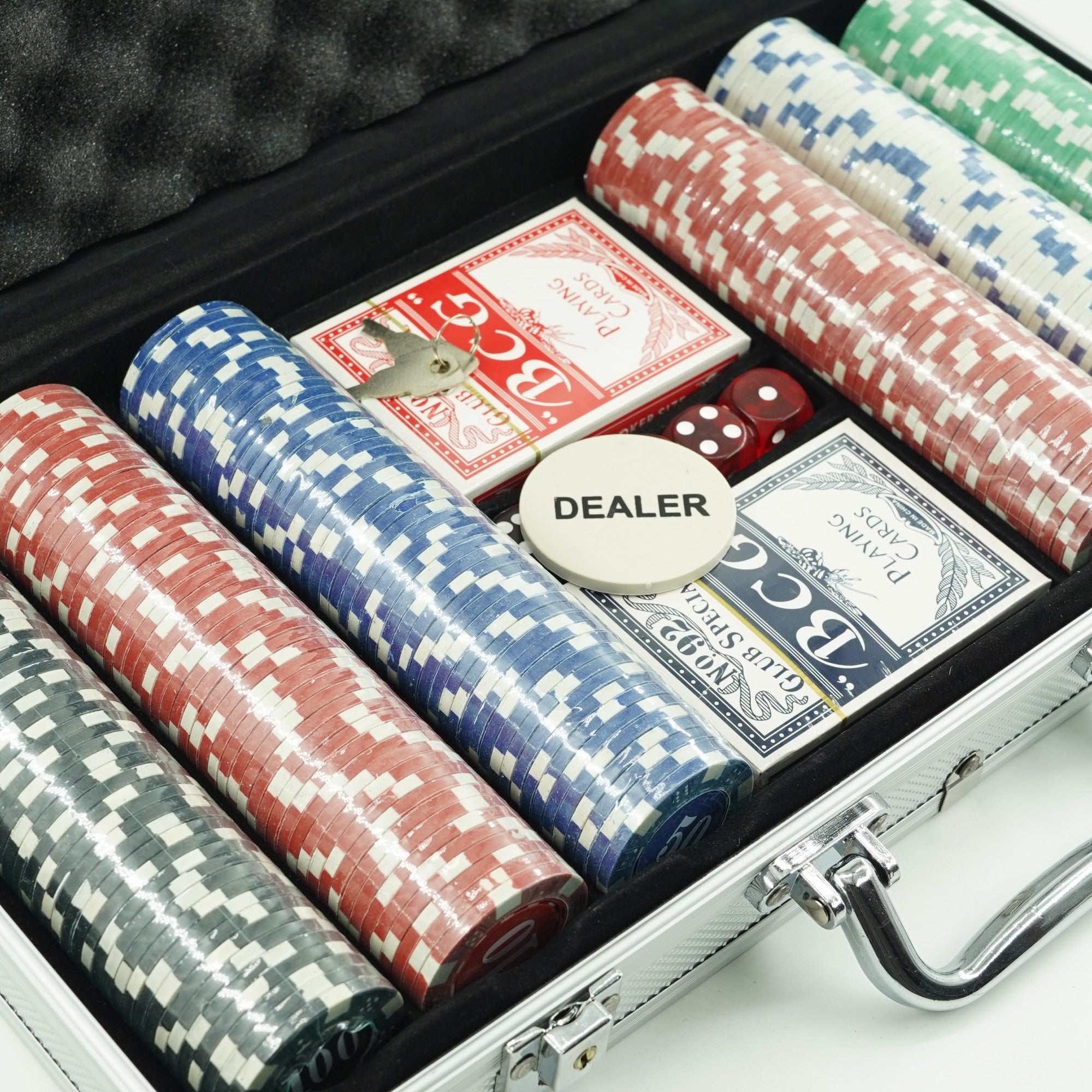 Set Poker Complex Flippy - 300 Jetoane și Servietă Aluminiu - Default Title (7) [ps:b3bc2d0e-e57f-4432-a17a-ef01a2db748e]