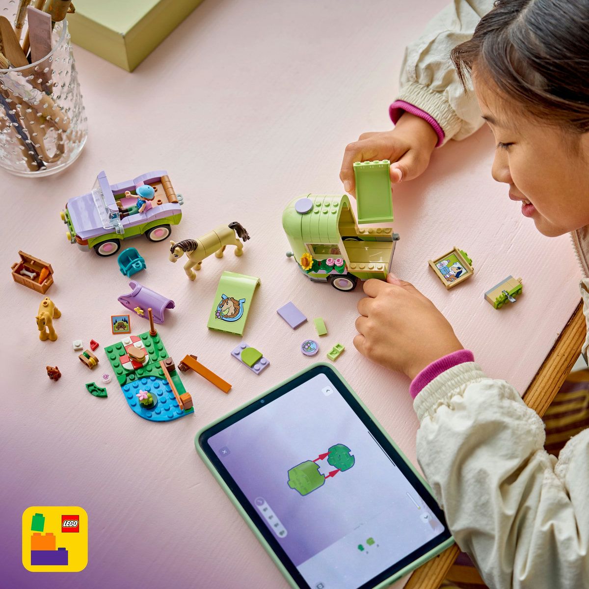 LEGO FRIENDS REMORCA PENTRU CAL SI MANZ 42695 - Imagine 4 [ps:35ee94c9-9fb3-455b-b615-fad6557d6d6d]
