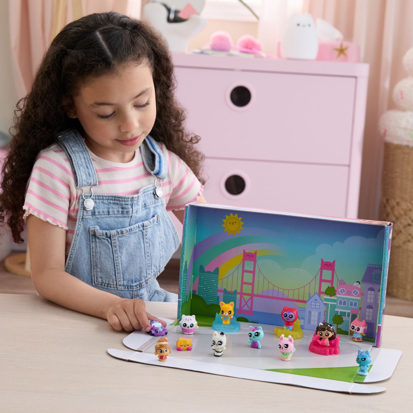 GABBYS DOLLHOUSE FILMUL MINIFIGURINELE FILMULUI Spin Master - Imagine 3 [ps:cde8bd9d-16d9-47c3-b47a-c768ba61b735]