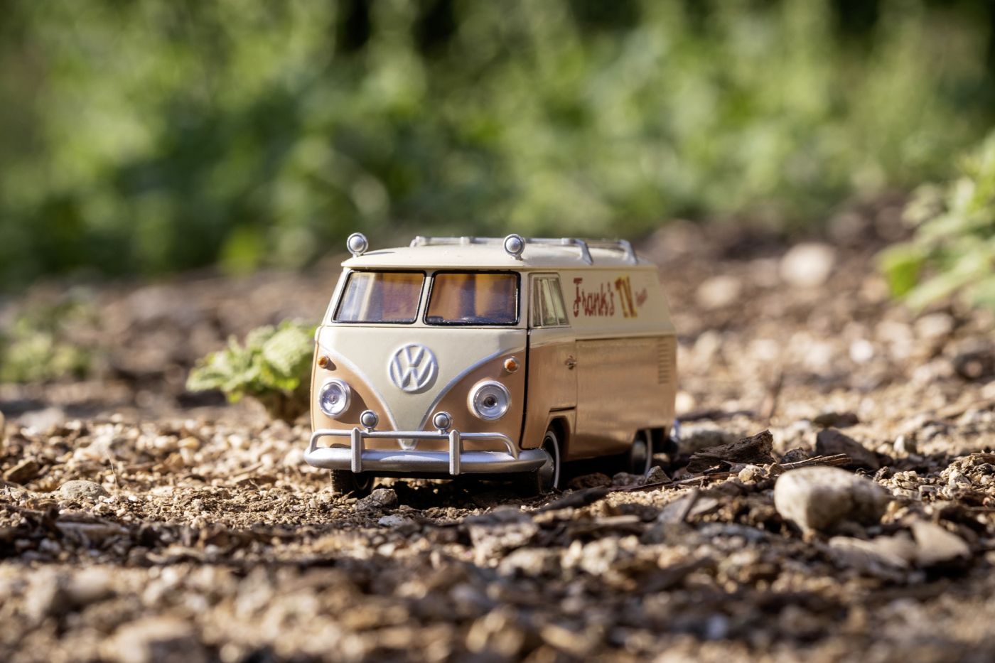 JADA TRANSFORMERS T7 MASINUTA METALICA VOLKSWAGEN - Imagine 4 [ps:c0c10d0c-1597-4b85-aad8-4258f4f3943a]