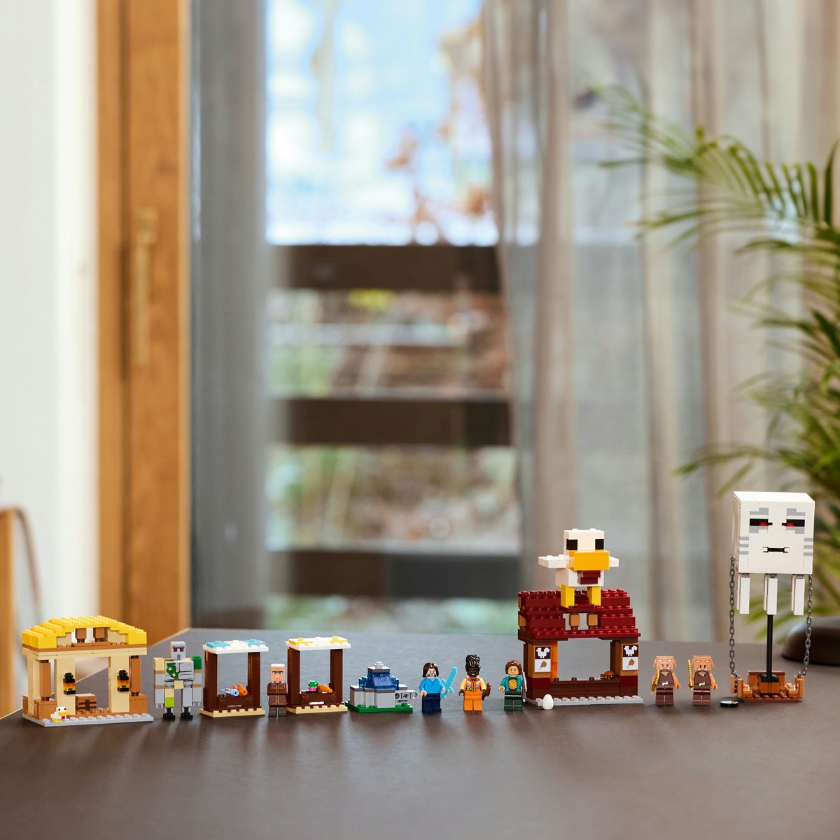 LEGO MINECRAFT ATACUL BALOANELOR GHAST ASUPRA SATULUI 21273 - Imagine 5 [ps:9253faca-4b77-4582-9c90-eee9e98a05f6]