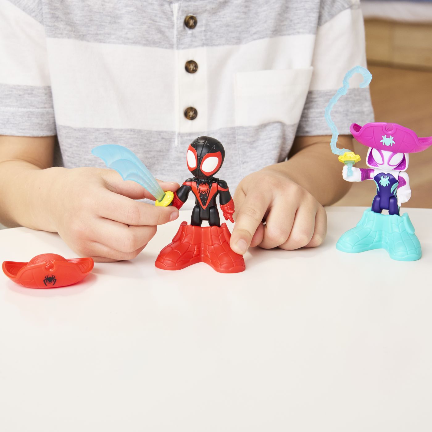 SPIDEY SI PRIETENII LUI UIMITORI MARVEL WATER WEBS SET 2 - Imagine 6 [ps:84d6c827-a02b-4772-9f7b-bd766e440c84]