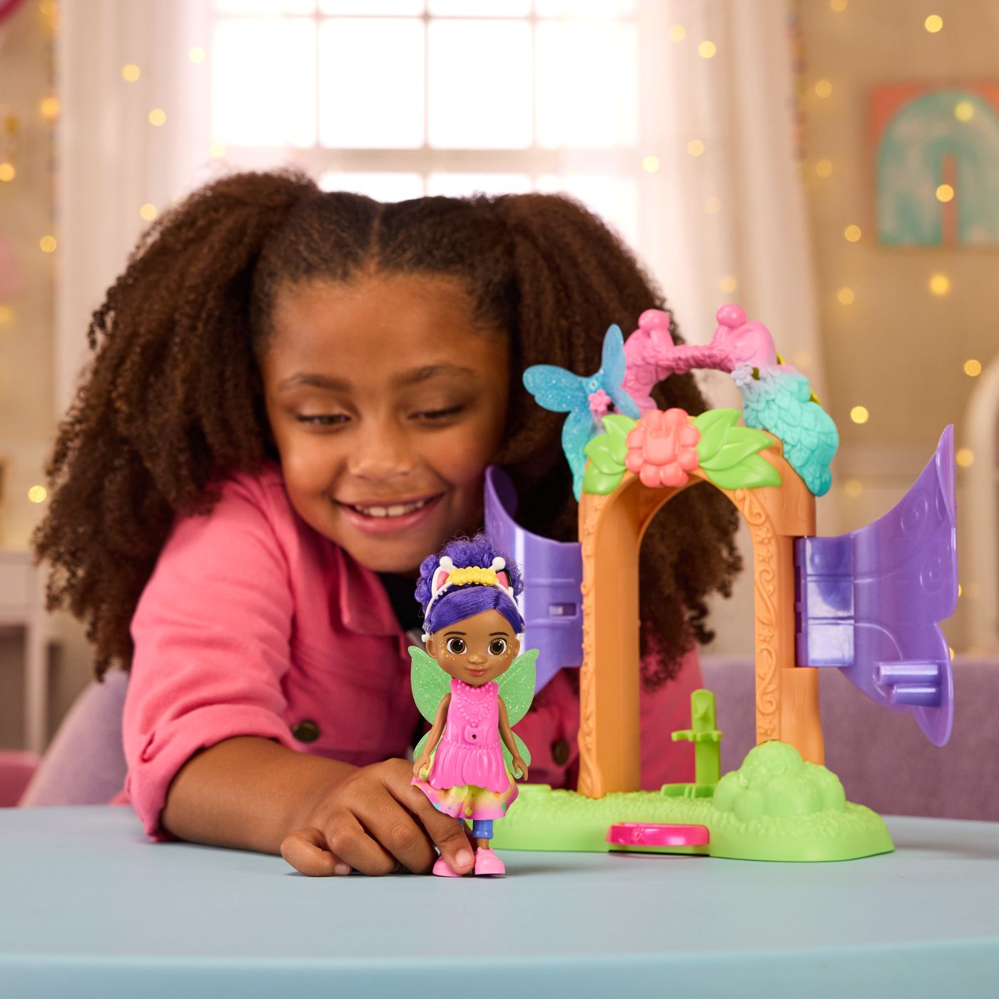 GABBYS DOLLHOUSE FAIRYLANDIA SET DE JOACA REVELATIA - Imagine 6 [ps:73fb6b2f-9ec4-46e5-95b9-31e4fcb76878]