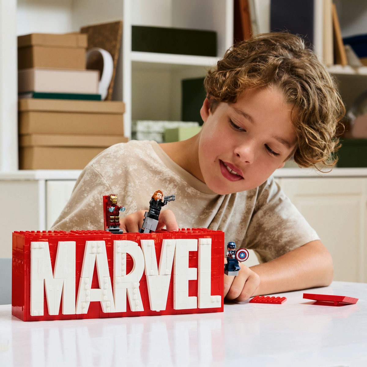LEGO SUPER HEROES SIGLA SI MINIFIGURINE MARVEL 76313 - Imagine 3 [ps:96c647a0-28bb-43f5-8cb9-ee29360877e4]