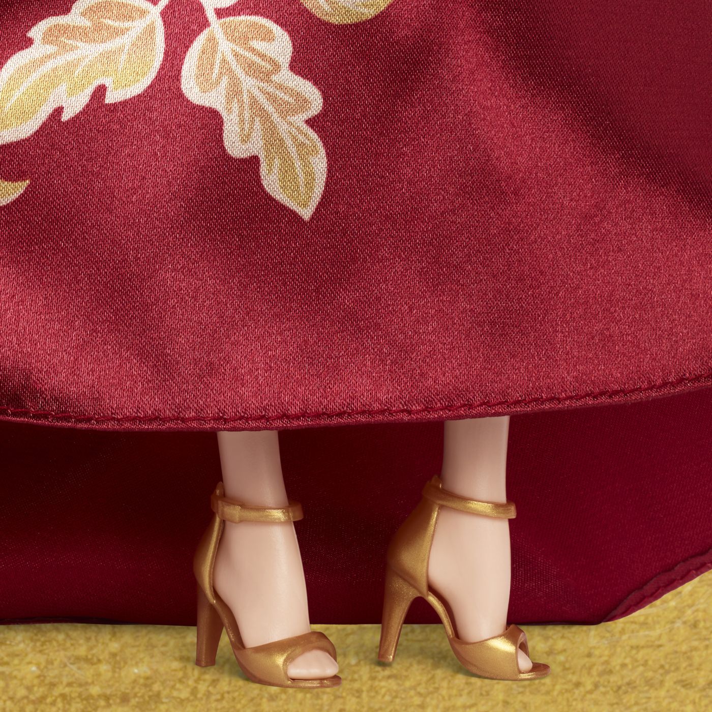 BARBIE SIGNATURE PAPUSA BARBIE ANUL NOU 2026 Mattel - Imagine 9