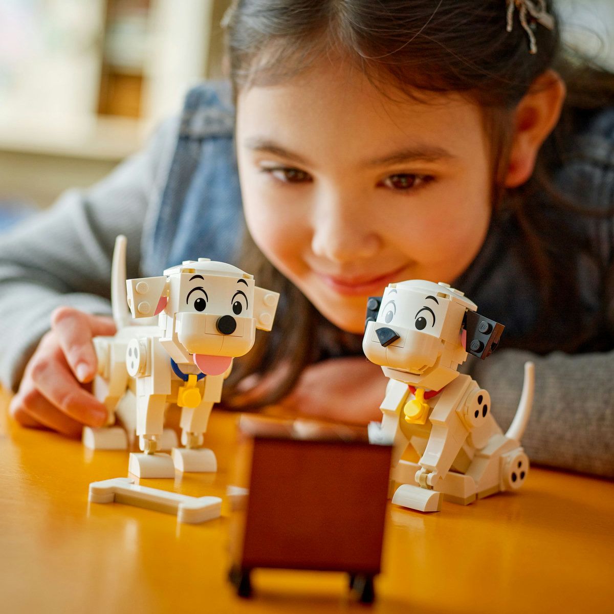 LEGO DISNEY CATELUSII LUCKY SI PENNY DIN 101 DALMATIENI - Imagine 3 [ps:34be1d6e-a0f8-47c8-b28d-e55db50cca1a]