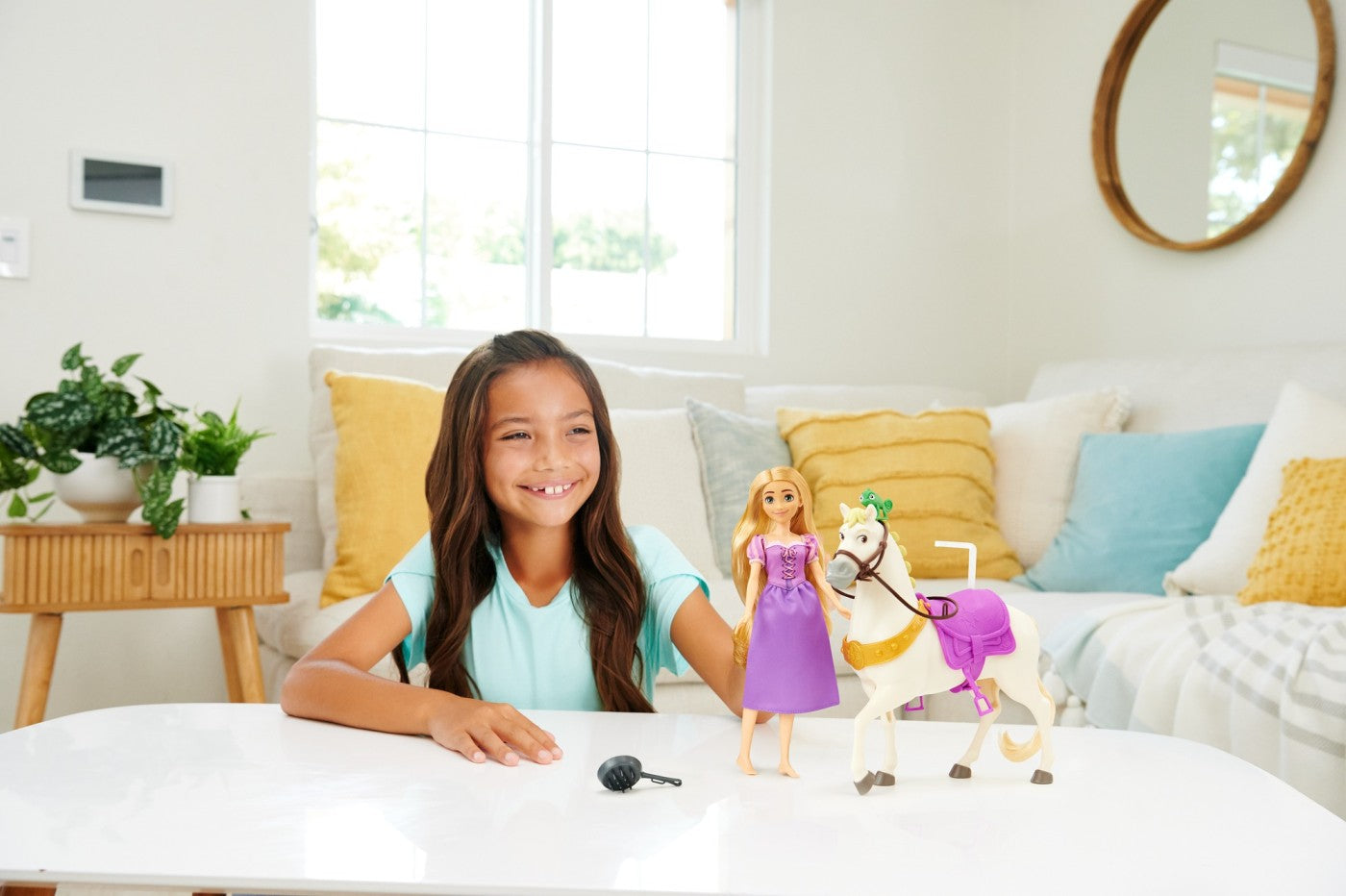 DISNEY PRINCESS SET PAPUSA RAPUNZEL SI CALUL MAXIMUS Mattel - Imagine 4 [ps:c59e503d-1ab8-457e-93a0-89fbfd29896b]