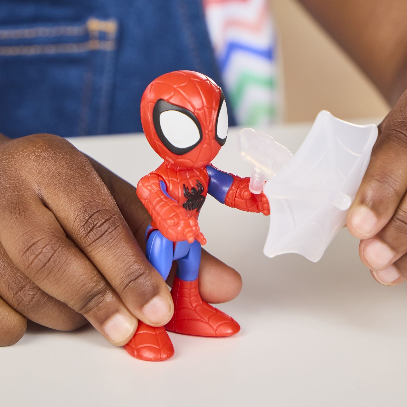 SPIDEY SI PRIETENII LUI UIMITORI MARVEL SET FIGURINA SPIDEY SI VEHICUL WEB CRAWLER 7.6CM [ps:33ff97e5-cfc1-4cc1-88b3-021cf224f4b8]
