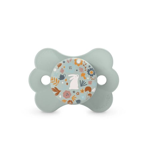 Suzeta fiziologică SX Pro 6–18 luni – fluture liberty albastră | WONDERLAND [ps:c4478c48-e89e-4dcc-b99a-d8332ea91999]