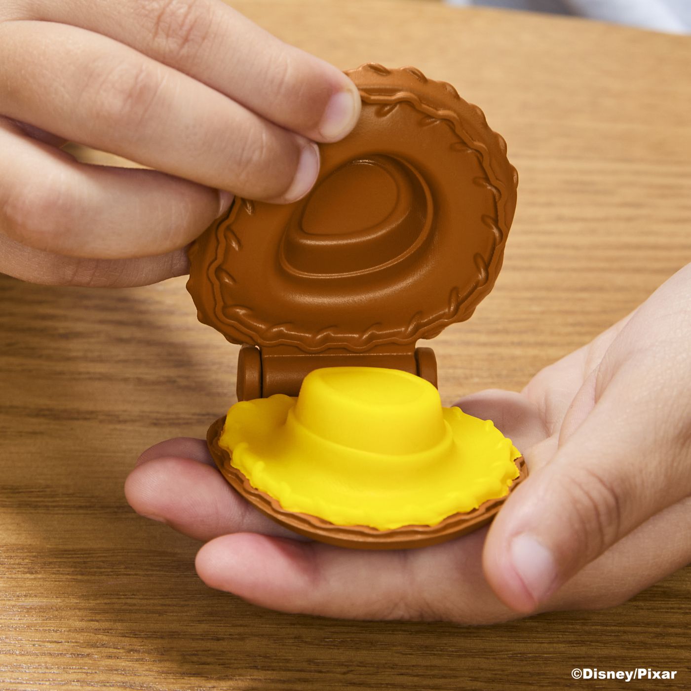 PLAY DOH TOY STORY 5 SET CREATII SPATIALE Hasbro - Default Title (10) [ps:5db30aac-c2fb-4634-b0ee-54d446eba494]
