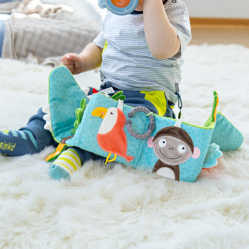 Carte senzoriala din plus cu activitati Crocodil, PlayQ Sigikid [ps:e90bc8a4-5ce6-4808-ac43-e7e8b550c6d2]