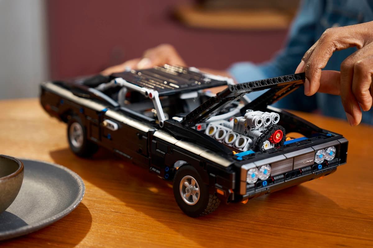 LEGO Technic Dodge Charger R/T Fast & Furious 42231 - Default Title (10) [ps:c26597ec-ddf8-4338-a569-5c2de4aa9996]