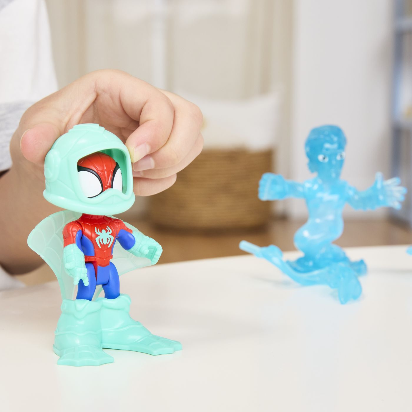 SPIDEY SI PRIETENII LUI UIMITORI MARVEL WATER WEBS SET 2 - Imagine 8 [ps:58bab88a-780e-41da-9a0a-cfbcc65d1ca9]