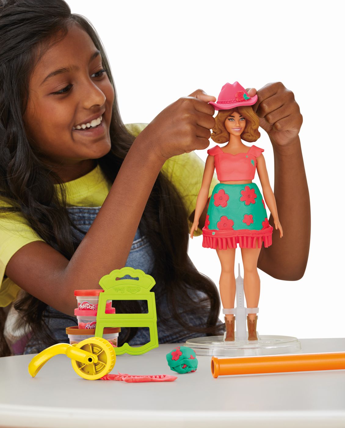 PLAY DOH BARBIE SET PLASTELINA CREATII VESTIMENTARE CU - Imagine 5 [ps:0783ebe0-2547-4212-9905-5c7dbcaf2127]