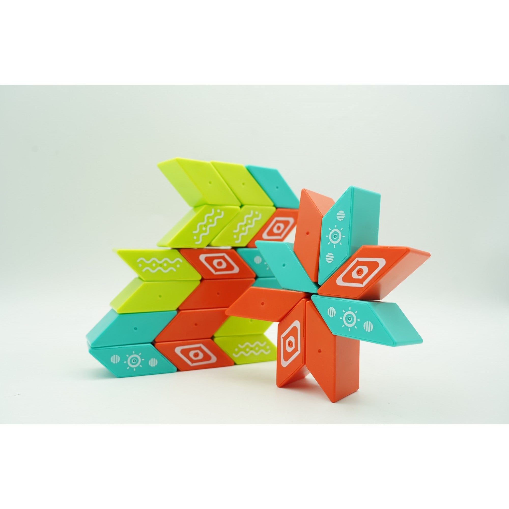 Set Piese Magnetice Flippy, 26 Piese, Multicolor, +3 Ani - Default Title (11) [ps:218c592b-c009-4d68-bf74-c76391a40fde]