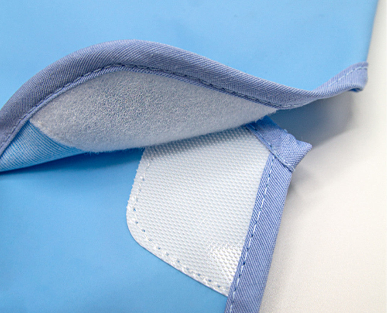 Baveta cu maneci si buzunar BabyJem Polly Bib (Culoare: - Bleu