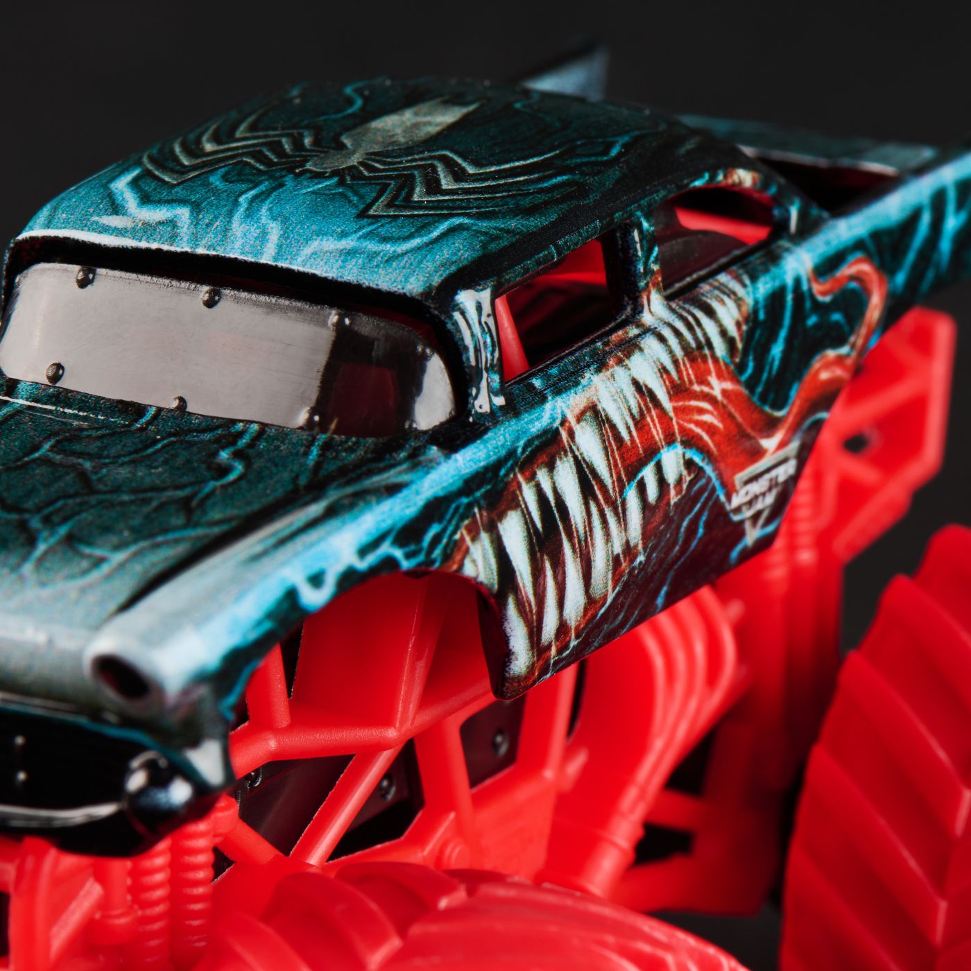 MONSTER JAM MARVEL CAMION GIGANT AMAZING SPIDER MAN ROSU - Imagine 12