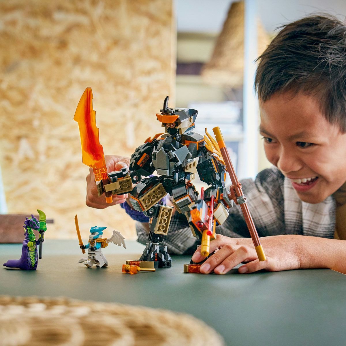 LEGO NINJAGO ROBOTUL DE MISIUNE AL LUI COLE SI DRAGONUL ZANE 71854 [ps:332d9986-bf82-4ac2-a37c-c0123316a293]