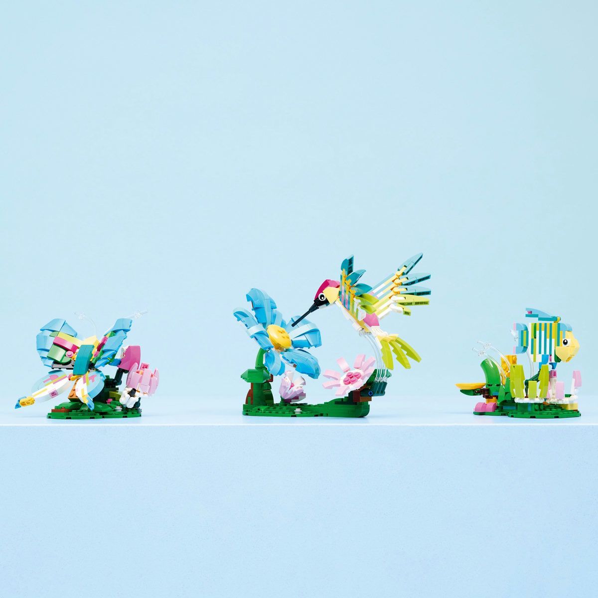 LEGO CREATOR ANIMALE SALBATICE COLIBRI COLORAT 31384 [ps:23a81694-43ef-499c-aade-daed2ee0e438]