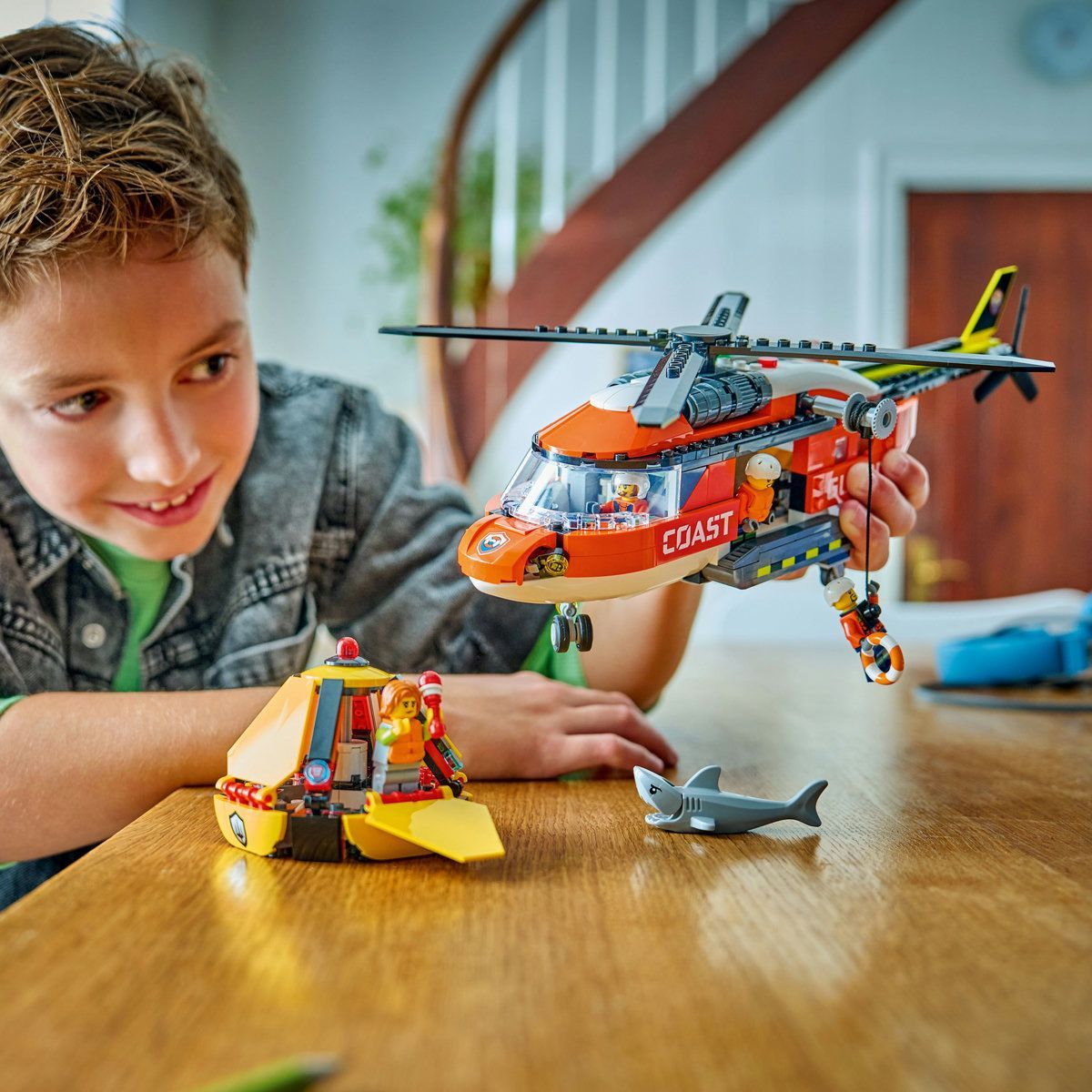 LEGO CITY ELICOPTER AL PAZEI DE COASTA 60503 [ps:76ecf53c-fd1a-4cd6-95d2-1a1bc3ba4893]