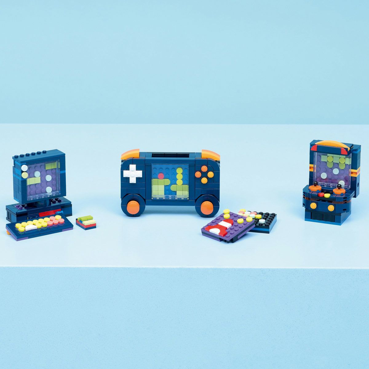 LEGO CREATOR CONSOLA DE JOCURI VIDEO RETRO 31380 [ps:cf000513-ad7b-4ebf-95d0-9bb566cd8f53]