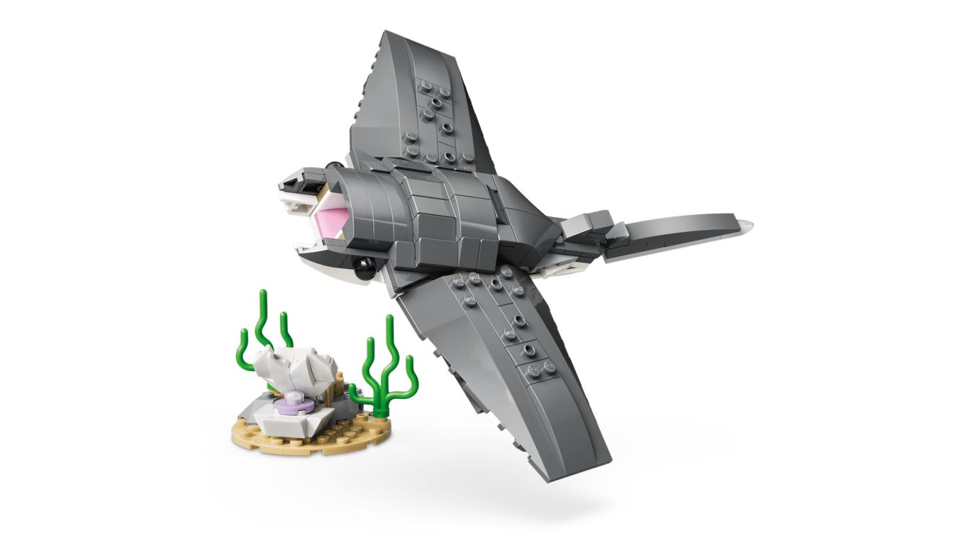 LEGO CREATOR RECHIN FEROCE CU UN CUFAR DE COMORI 31381 [ps:18cbe11f-c0d7-46b1-b825-a9b3d5d3c704]