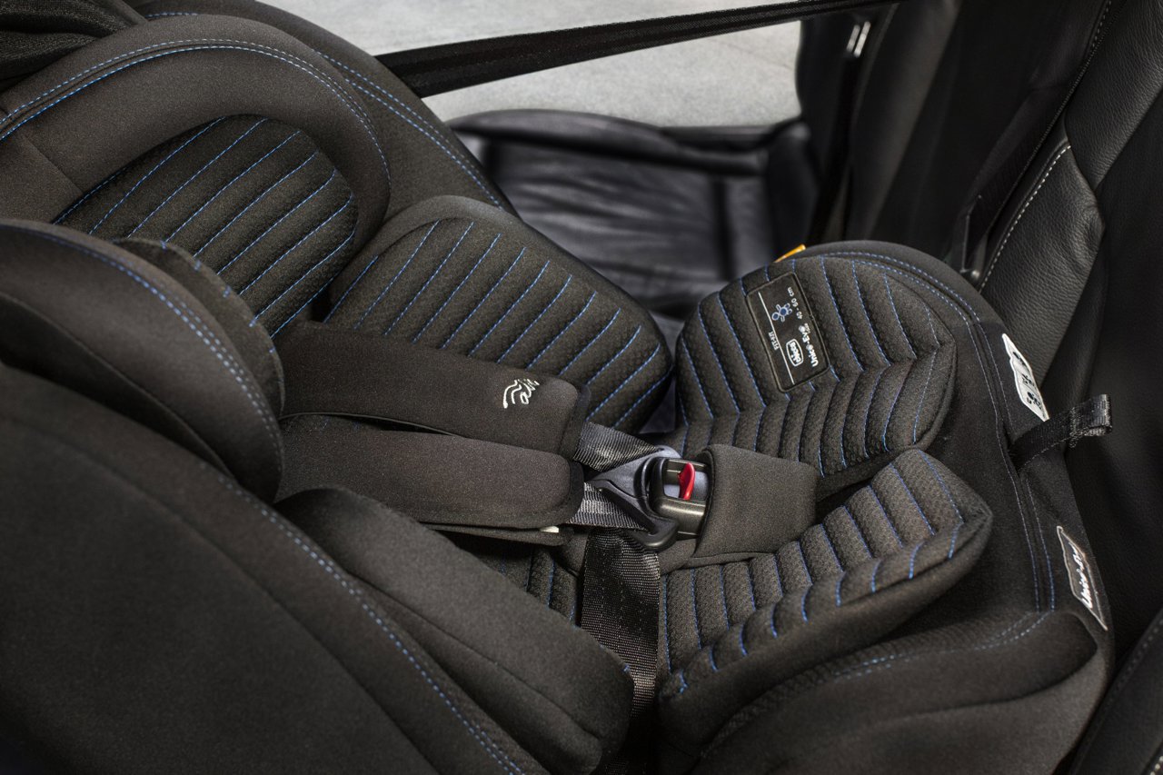 Scaun auto rotativ Chicco Unico EVO i-Size, Black - Negru - Blackair (16) [ps:2d98d2d5-f4d3-40d1-a361-13a078fd29f8]
