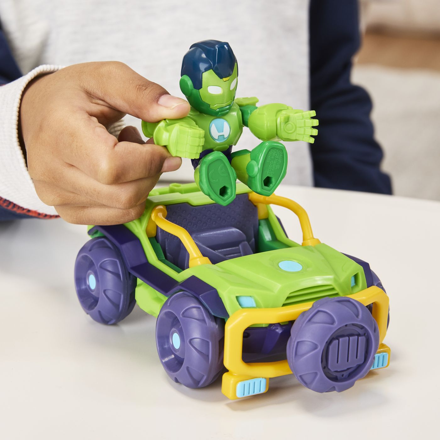 MARVEL IRON MAN SI PRIETENII SAI UIMITORI SET VEHICUL SI - Imagine 16