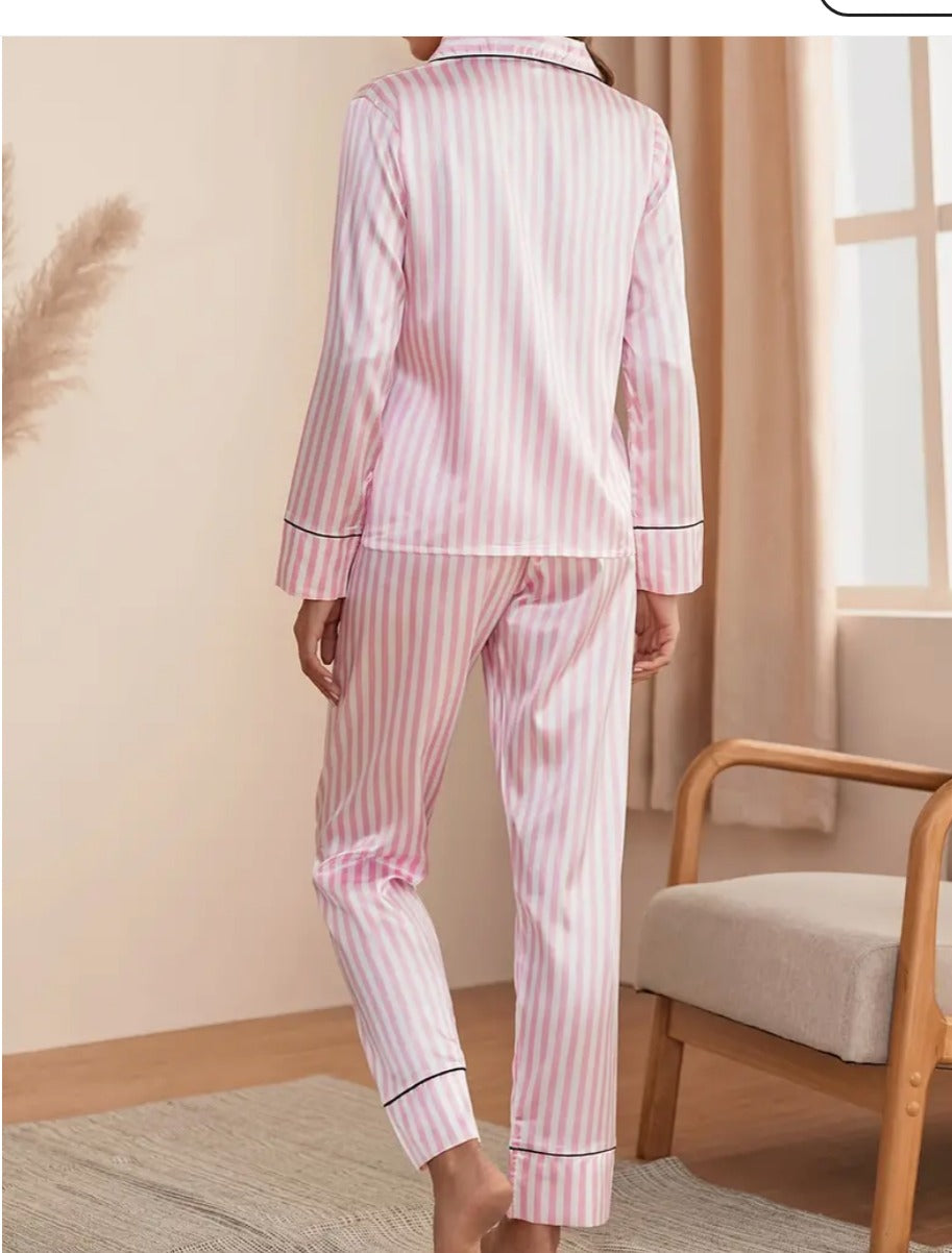 Pijama Satinata Roz Alb cu Dungi infant-ro