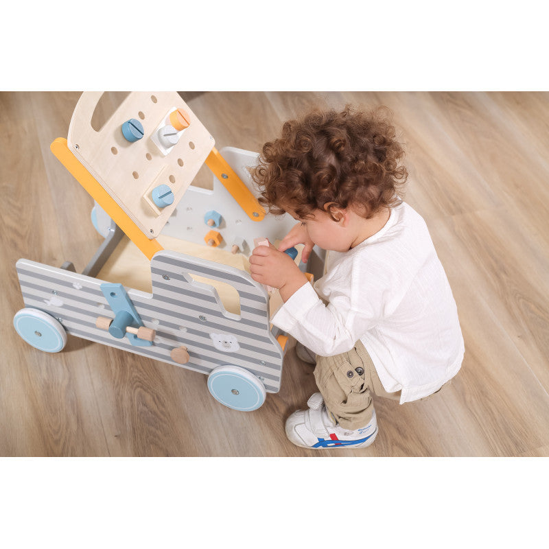 Banc de lucru mobil si antemergator Camion, PolarB Viga