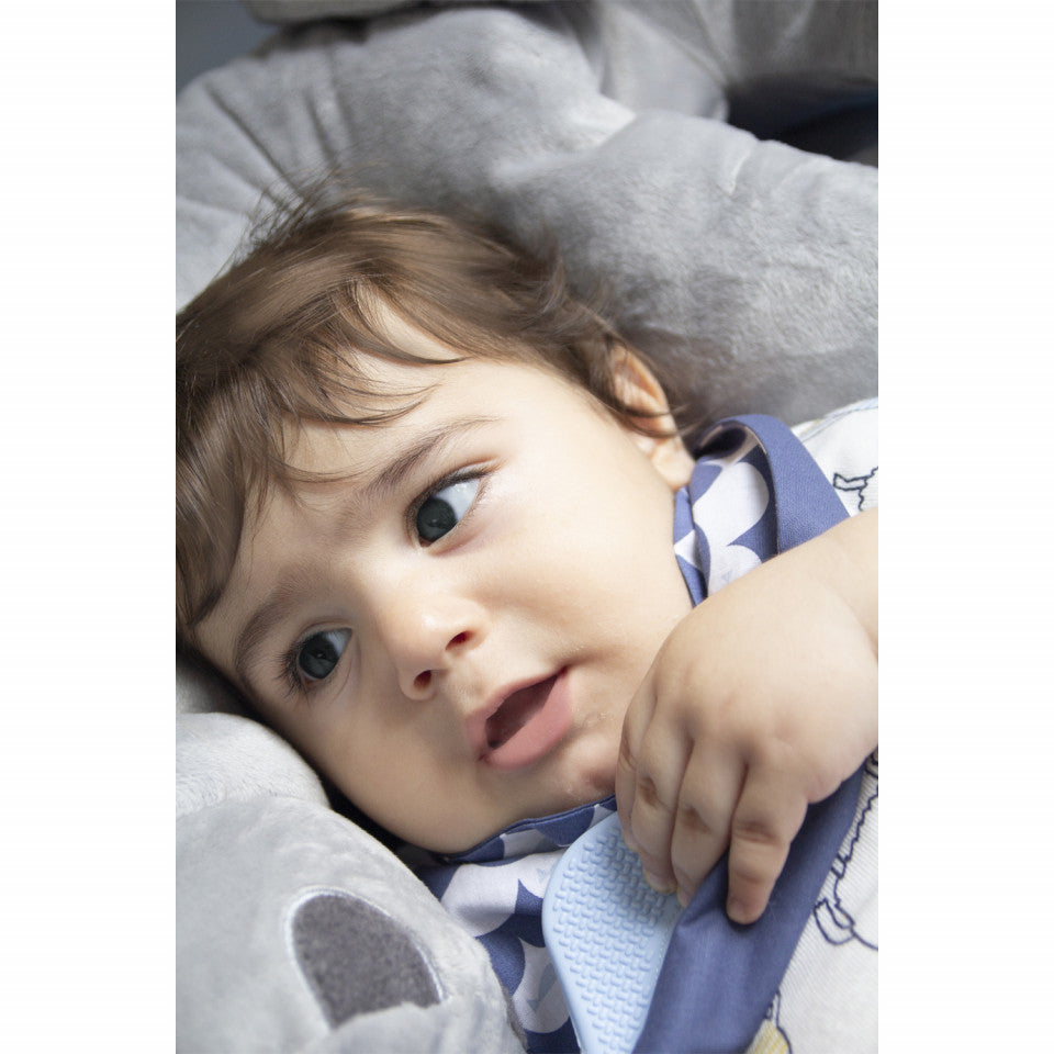 Baveta BabyJem tip bandana cu jucarie dentitie