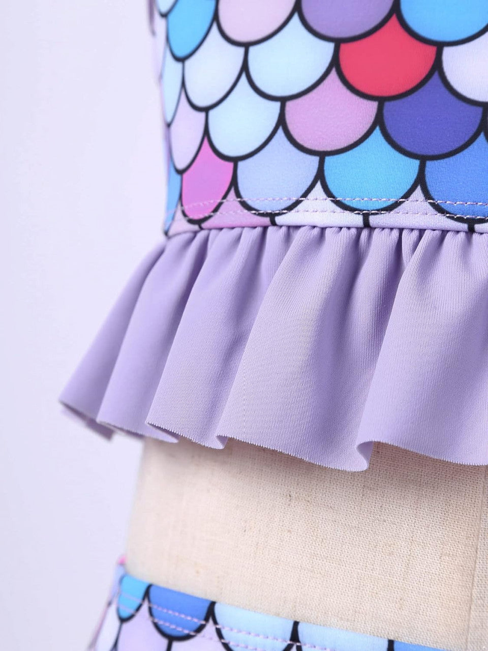 Costum de baie Sirena cu solzi