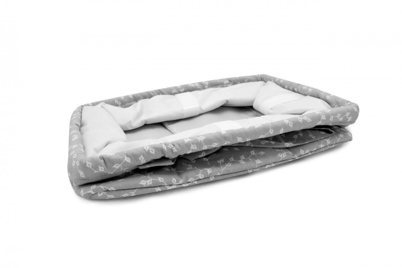 Geanta organizator pentru scutece si accesorii copii/bebelusi, BabyJem, 25x35 cm