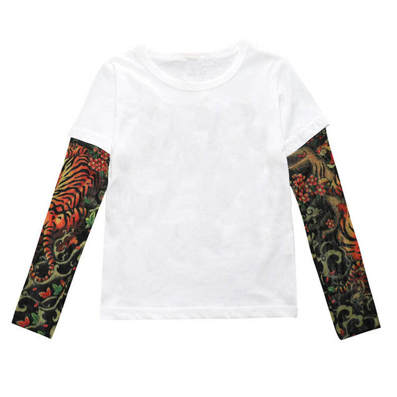 Tricou copii alb cu tatuaj Drool (Marime: 120, Model: Model B) [ps:0a46893a-945c-4f73-82f4-ae8a2f869a37]