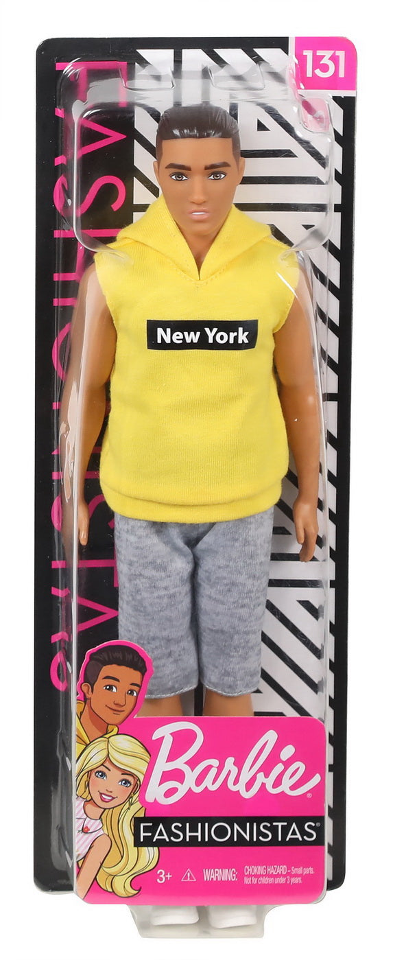 PAPUSA BAIAT FASHIONISTAS CU CAMASA SI PAPION Mattel - Hanorac galben New York [ps:2c2d1d4e-d46f-4dd5-8c5d-2acd1908f3d2]