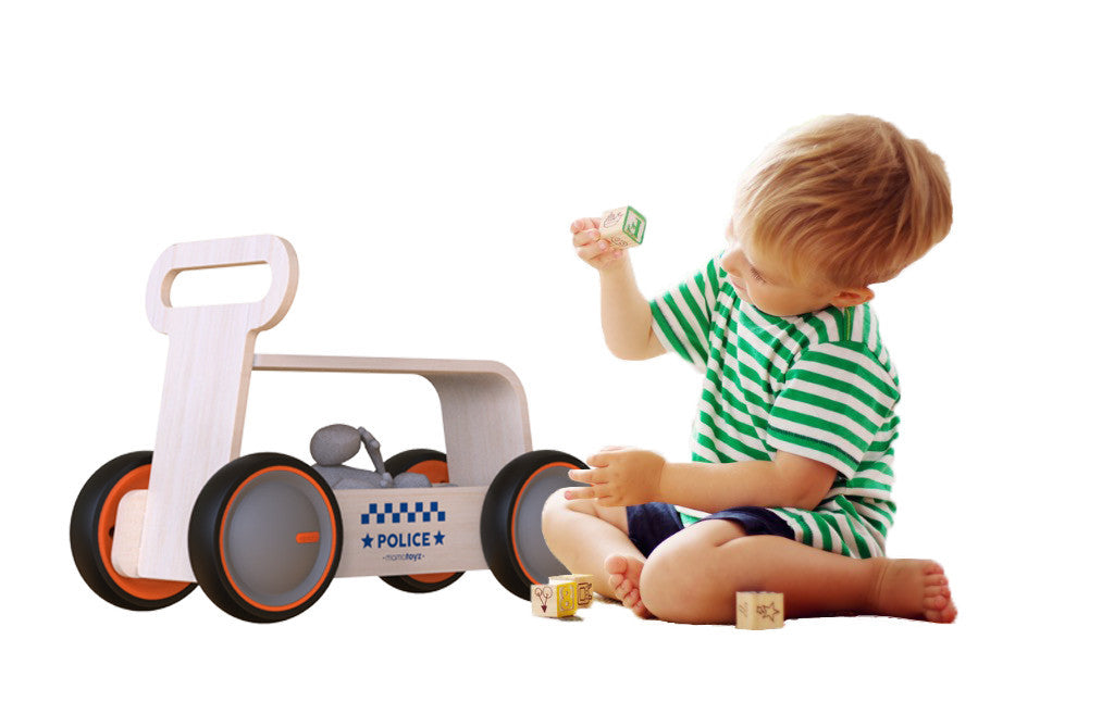 Masinuta ride-on, premergator si carucior de jucarii MamaToyz DriveMe Wood, Politie - Jucarie din lemn 3 in 1