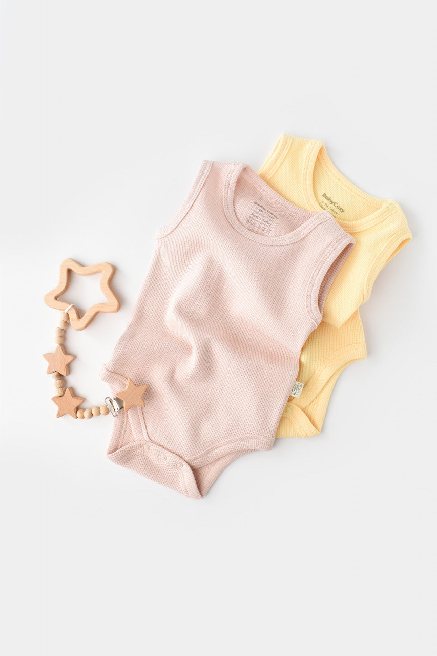 Set 2 body-uri fara maneci bebe unisex Girafa, BabyCosy, 100% bumbac organic