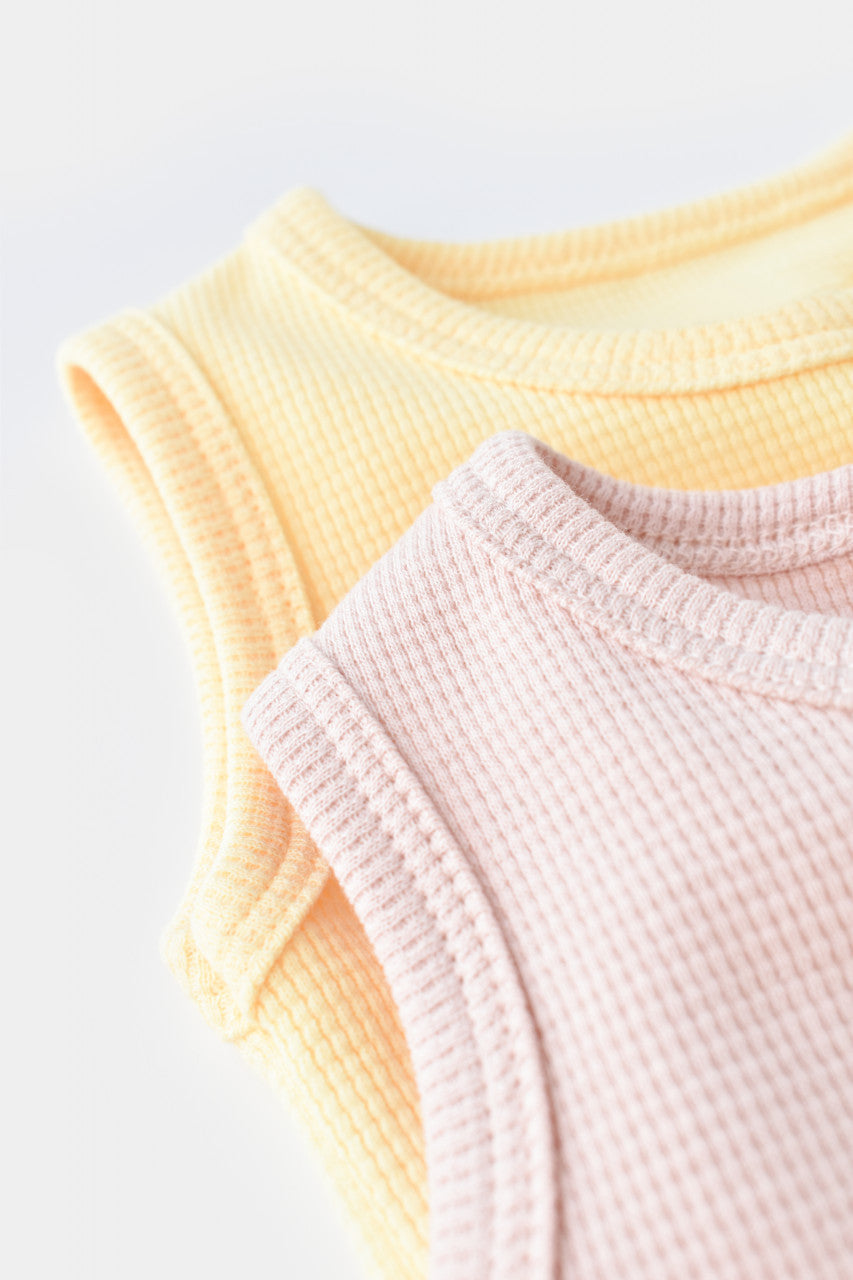 Set 2 body-uri fara maneci bebe unisex Girafa, BabyCosy, 100% bumbac organic