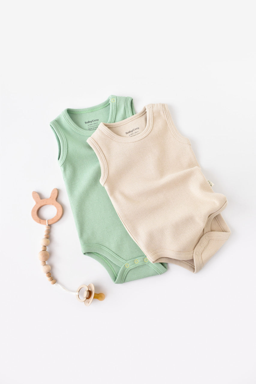 Set 2 body-uri fara maneci bebe unisex Girafa, BabyCosy, 100% bumbac organic