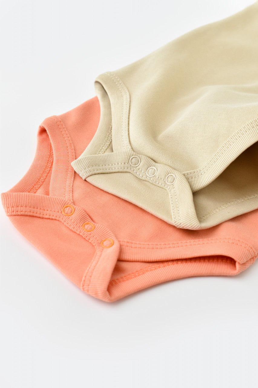 Set 2 body-uri fara maneci bebe unisex Girafa, BabyCosy, 100% bumbac organic